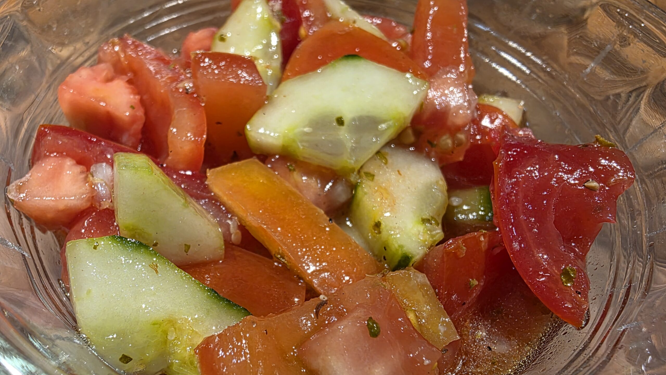 Tomato & Cucumber Salad with Lemon, Garlic & Oregano