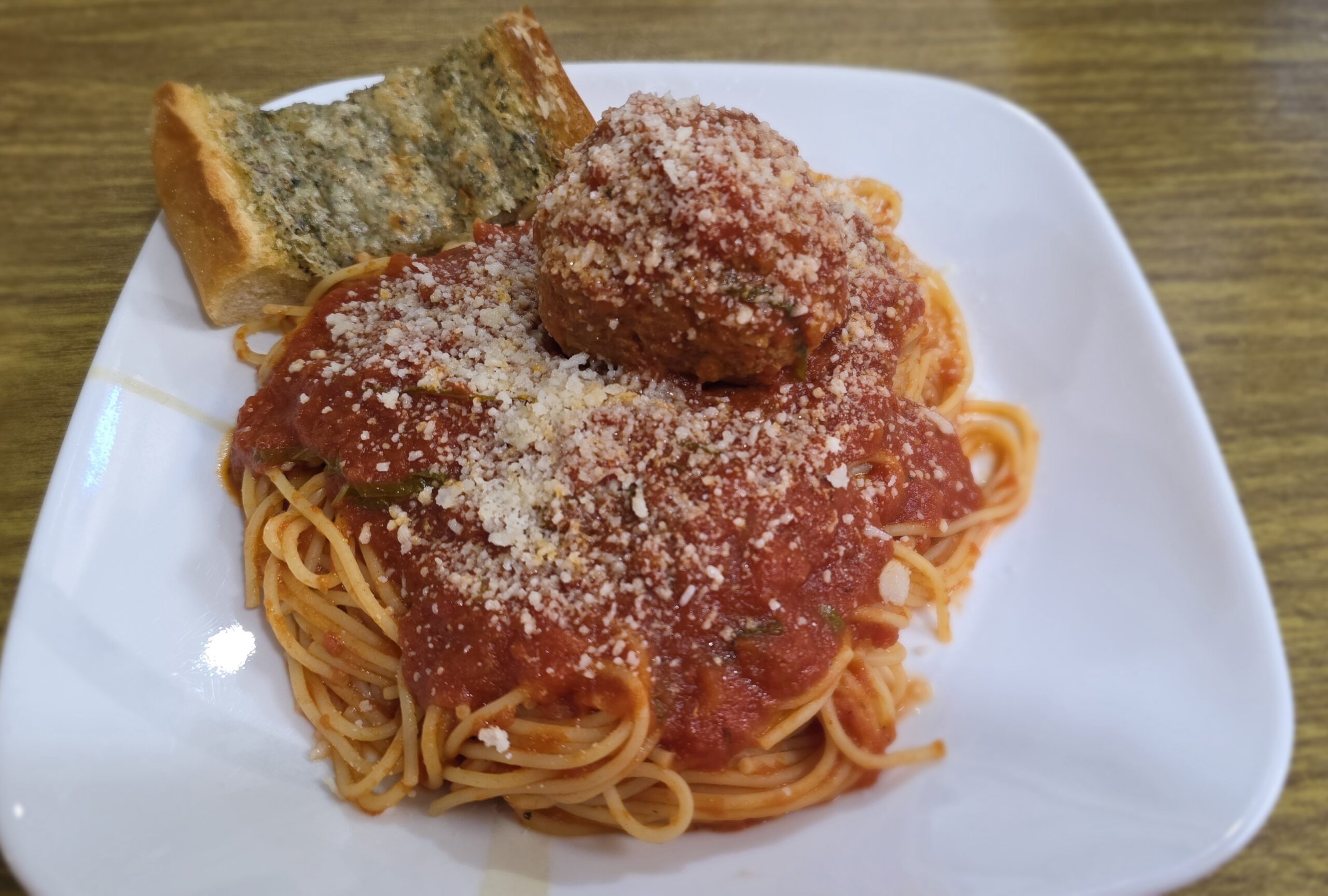 Classic Sunday Meatballs with Thin Spaghetti (Plus Homemade Garlic Bread)